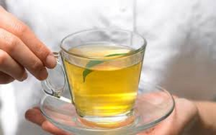 টানা ৩০ দিন গ্রিন টি পান করলে কী হয়?